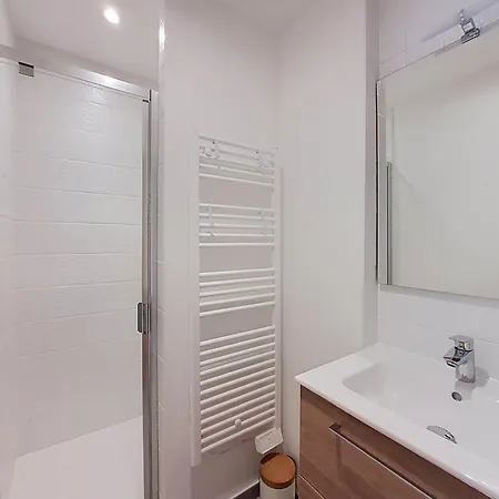 Les Reflets Dardent Apartment